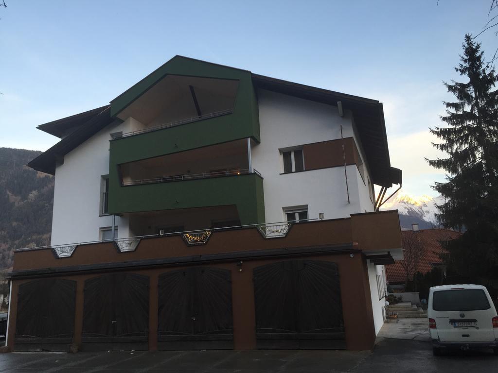 Austrian Motel Heiss Пруц Экстерьер фото